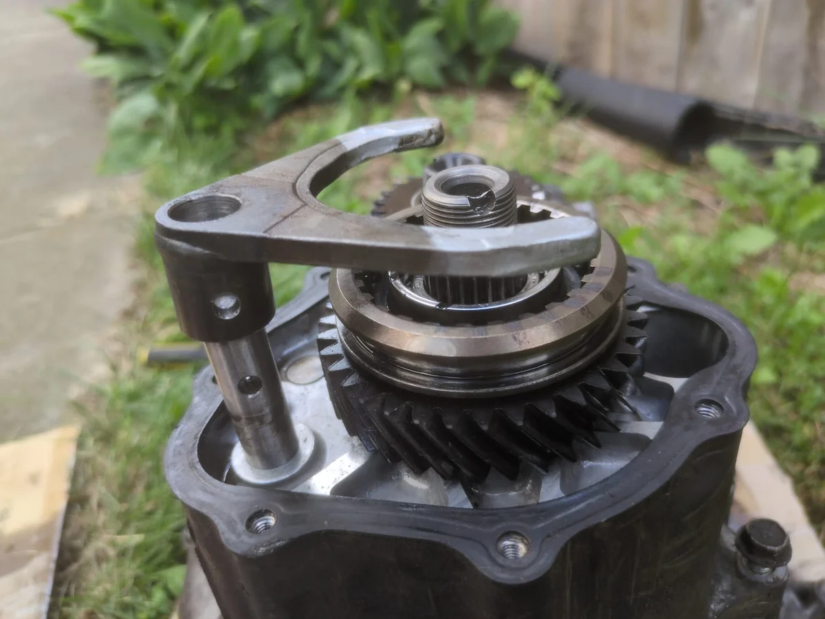 1989 Honda Accord 5th gear components disassembled