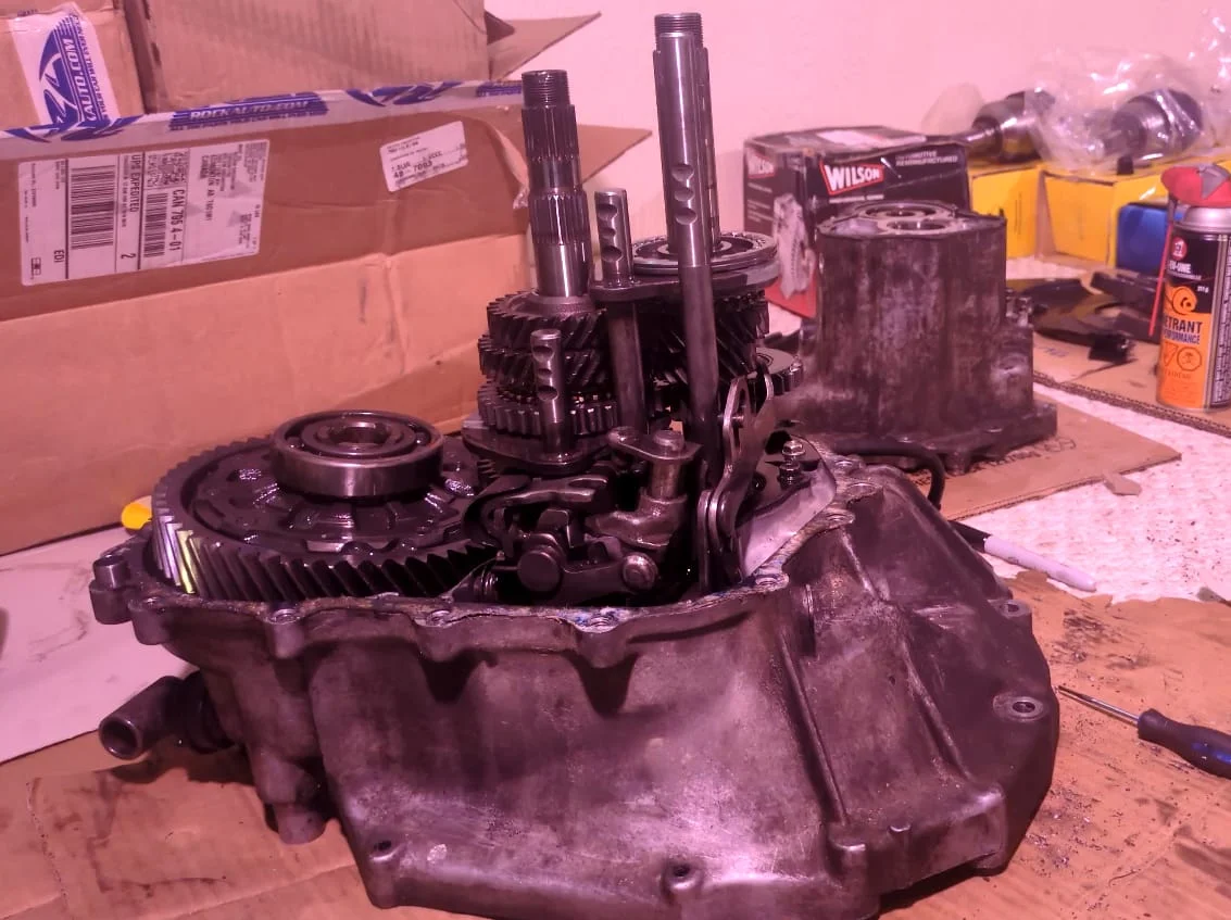 Transmission gear cluster with shift linkages attached